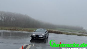 20260412-Asphalt-Driftkurs (13)